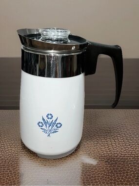 Vintage Corning Ware Cornflower Blue 6 Cup Coffee Pot • Excellent Condition